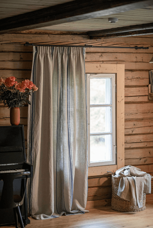 Linen curtain