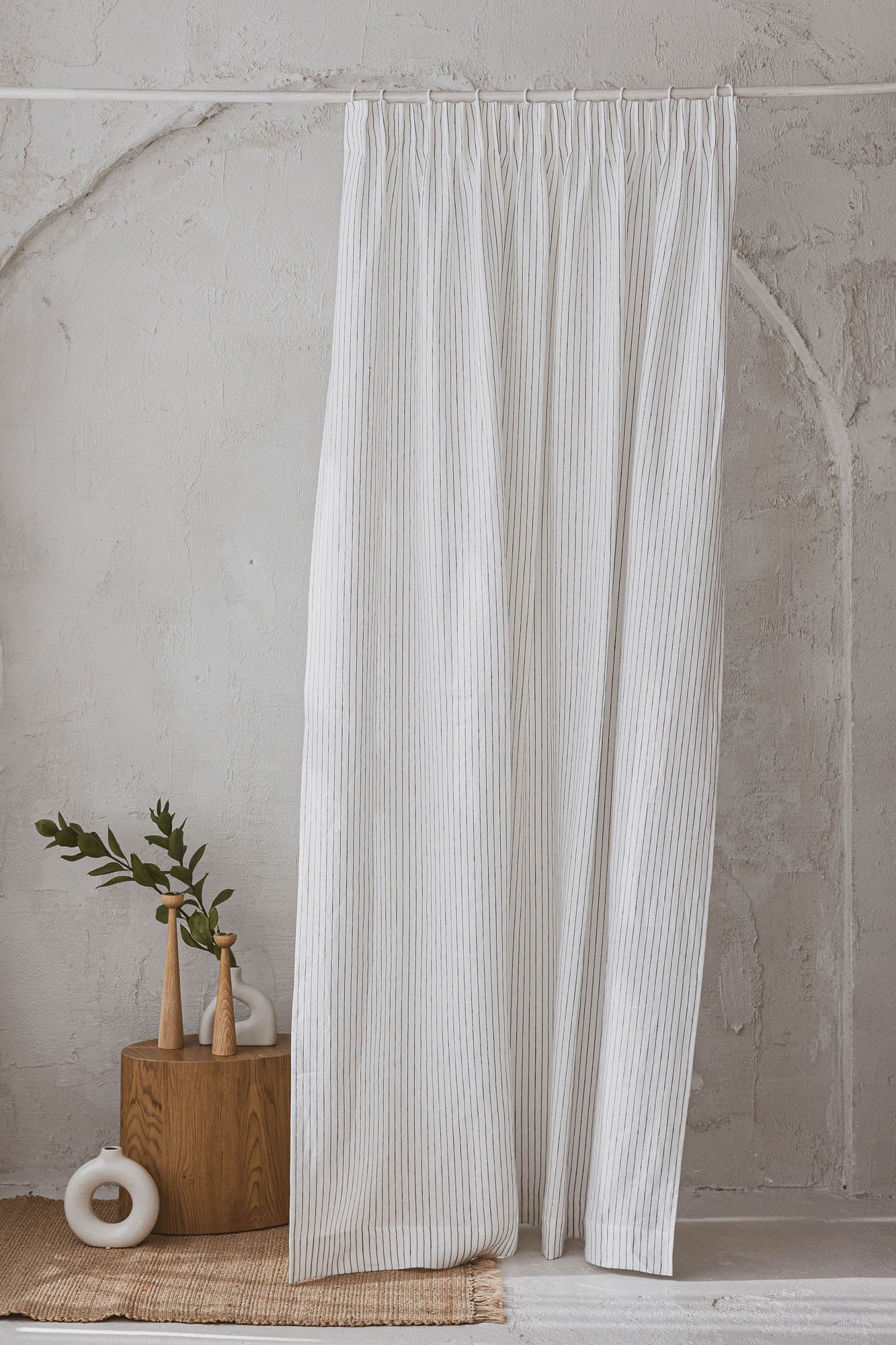 Pencil pleat linen curtain in white with black stripes