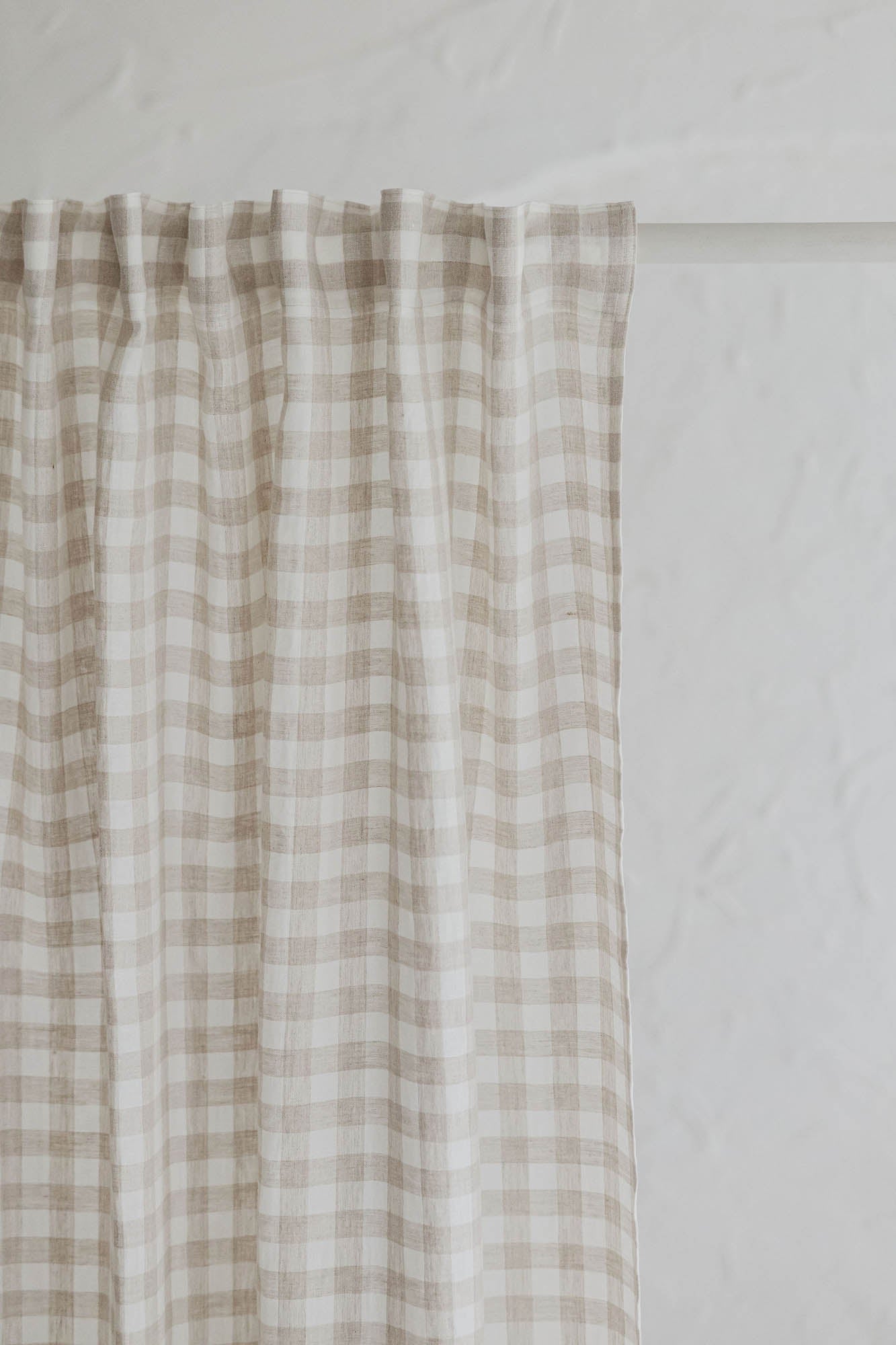 Checkered linen curtain with multifunctional heading tape