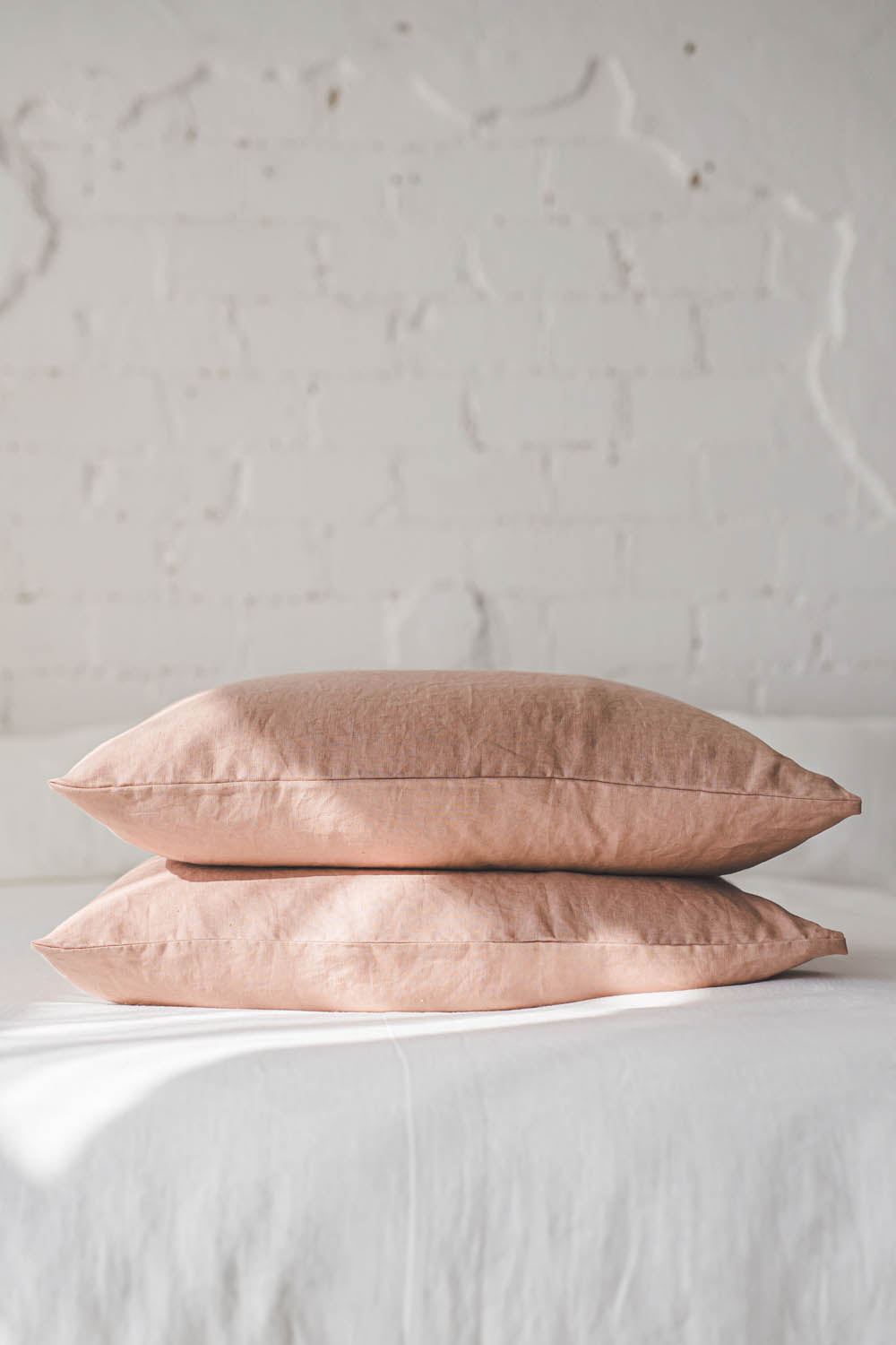 Misty rose linen pillowcase