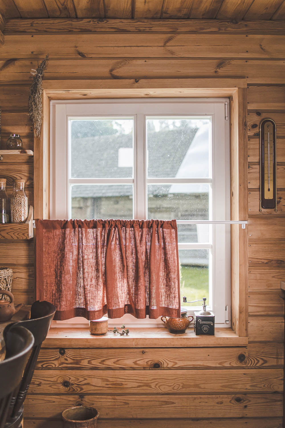 Heavyweight burnt orange linen cafe curtain