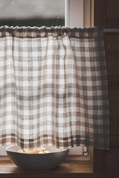 Checkered linen cafe curtain