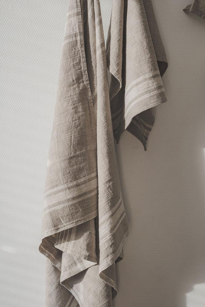 French style linen bath towels with natural stripes