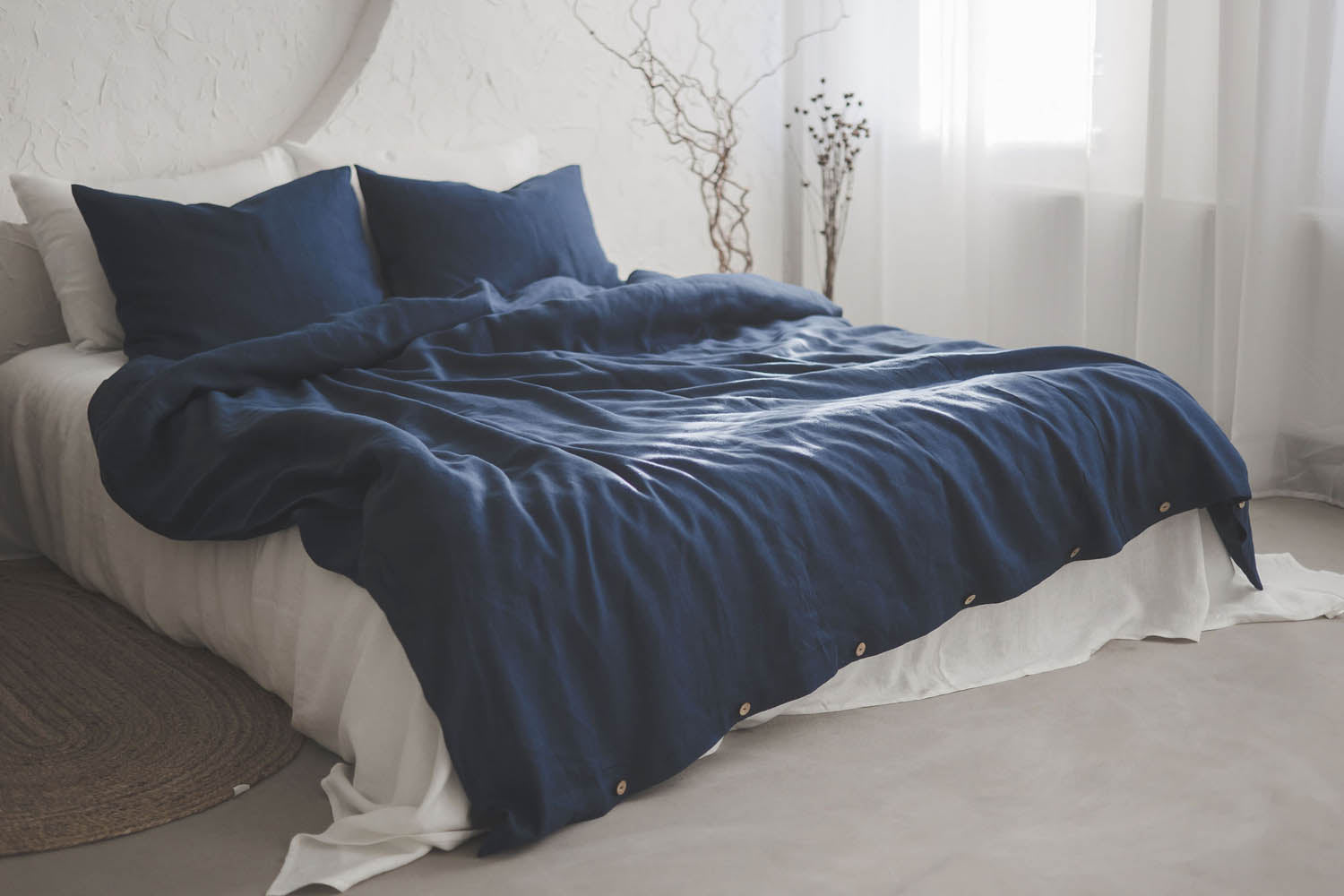 Midnight blue linen duvet cover with buttons