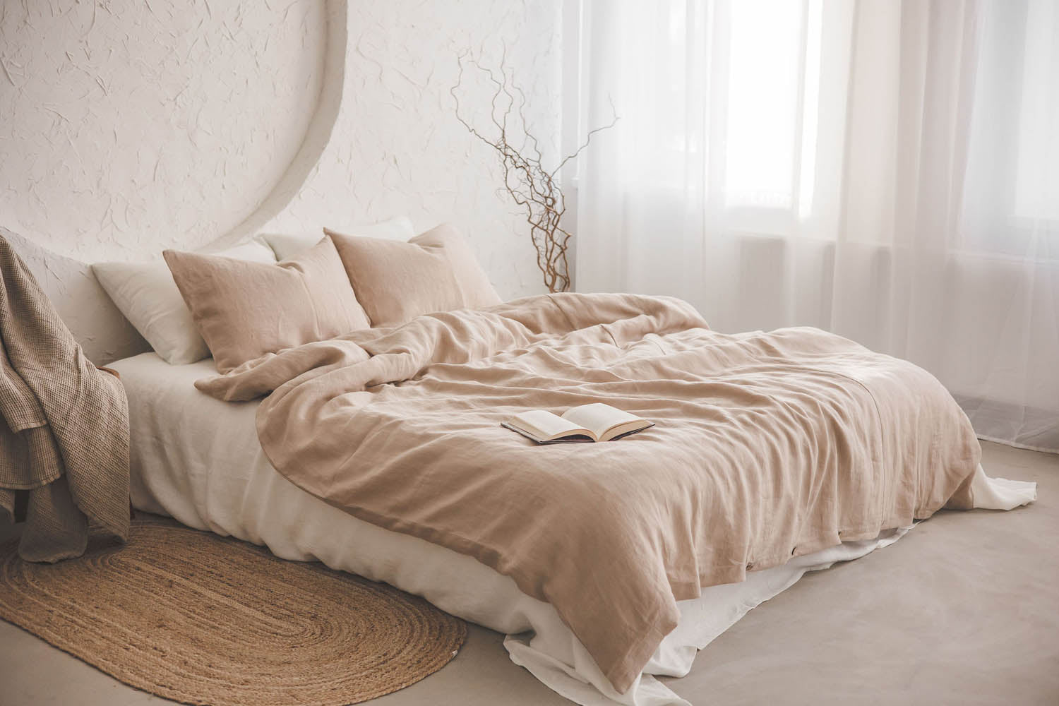 Sand linen duvet cover with buttons