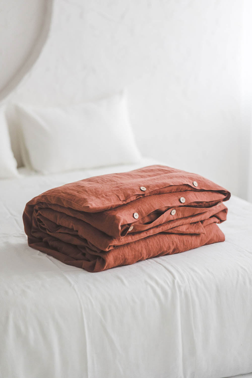 Burnt orange linen duvet cover with buttons