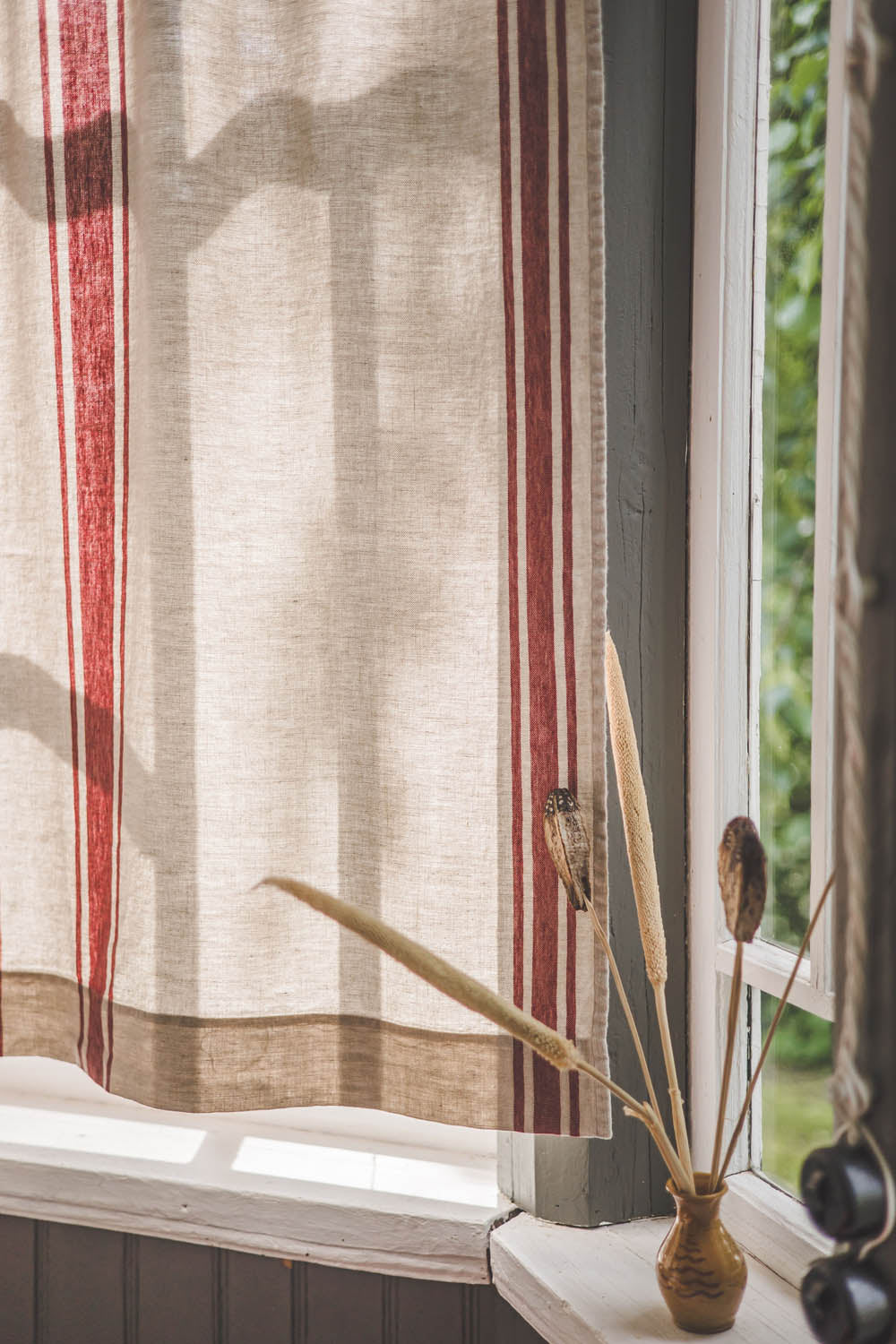 French style linen curtain with cherry red stripes