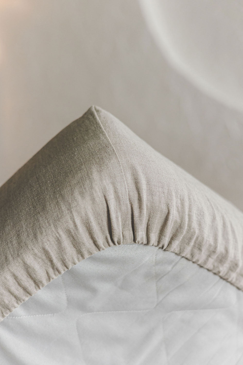 Natural linen fitted sheet