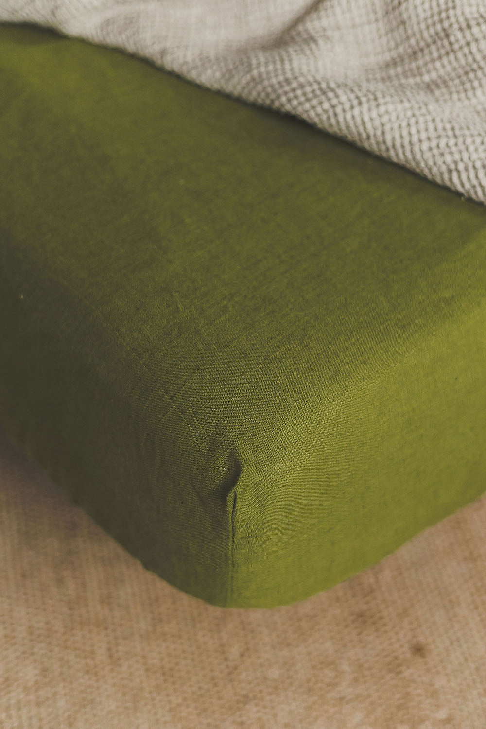 Moss green linen fitted sheet