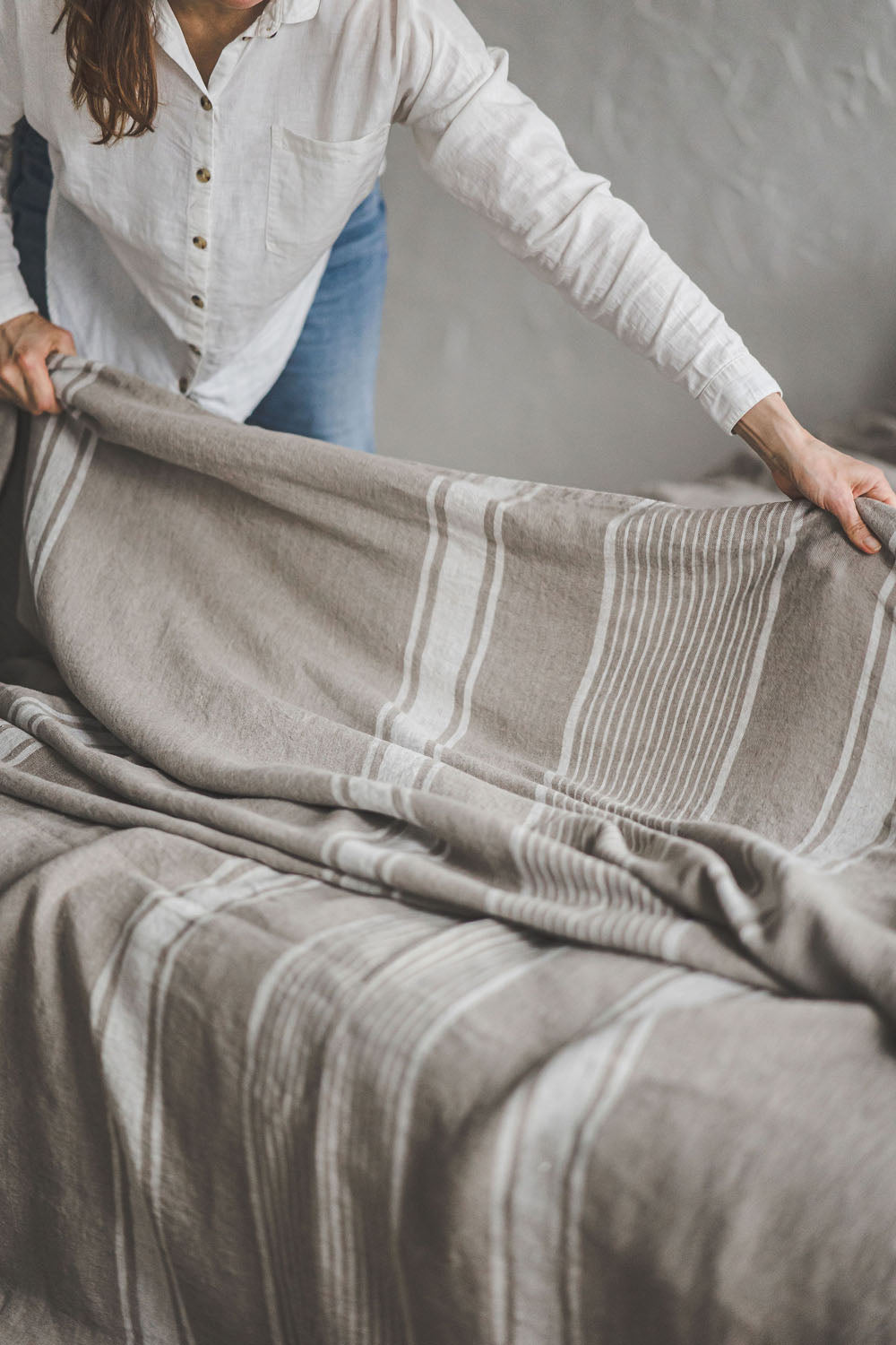 French style linen bedspread with natural stripes