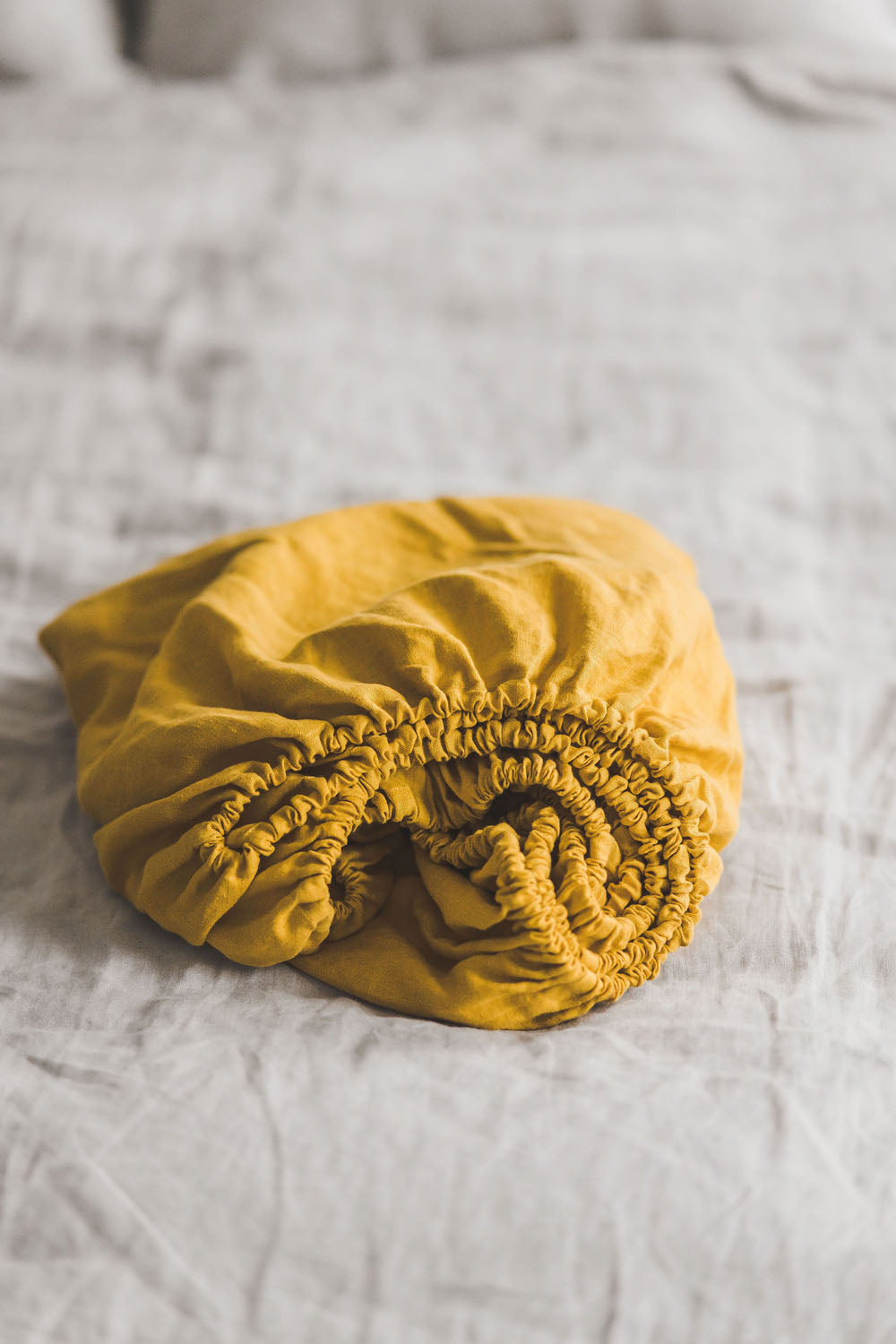 Mimosa yellow linen fitted sheet