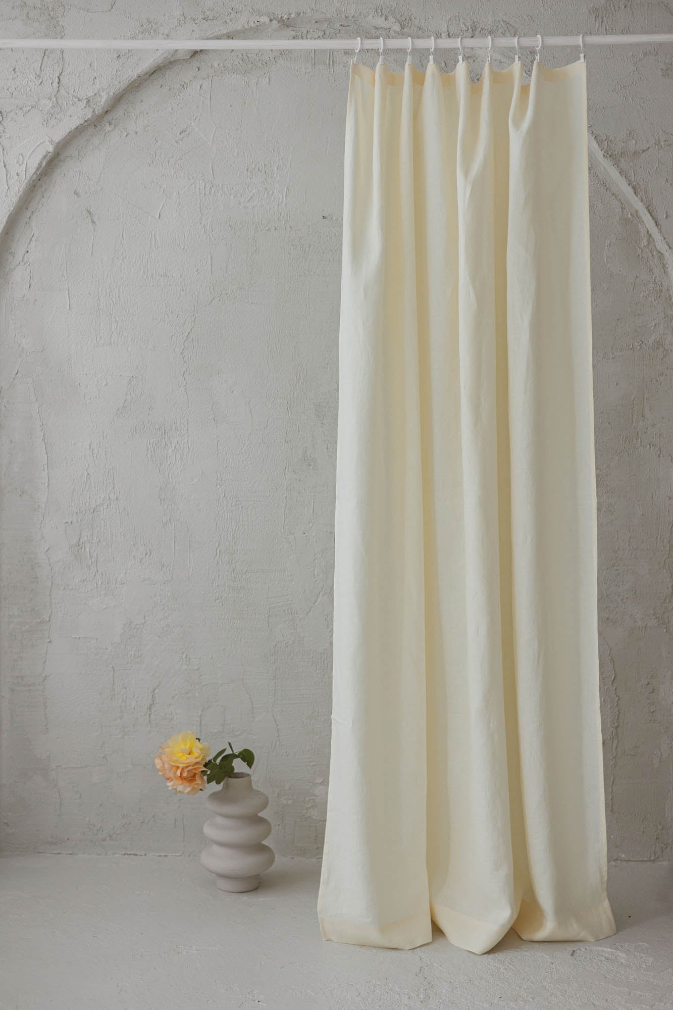 Cream linen curtain with simple hem, for clips