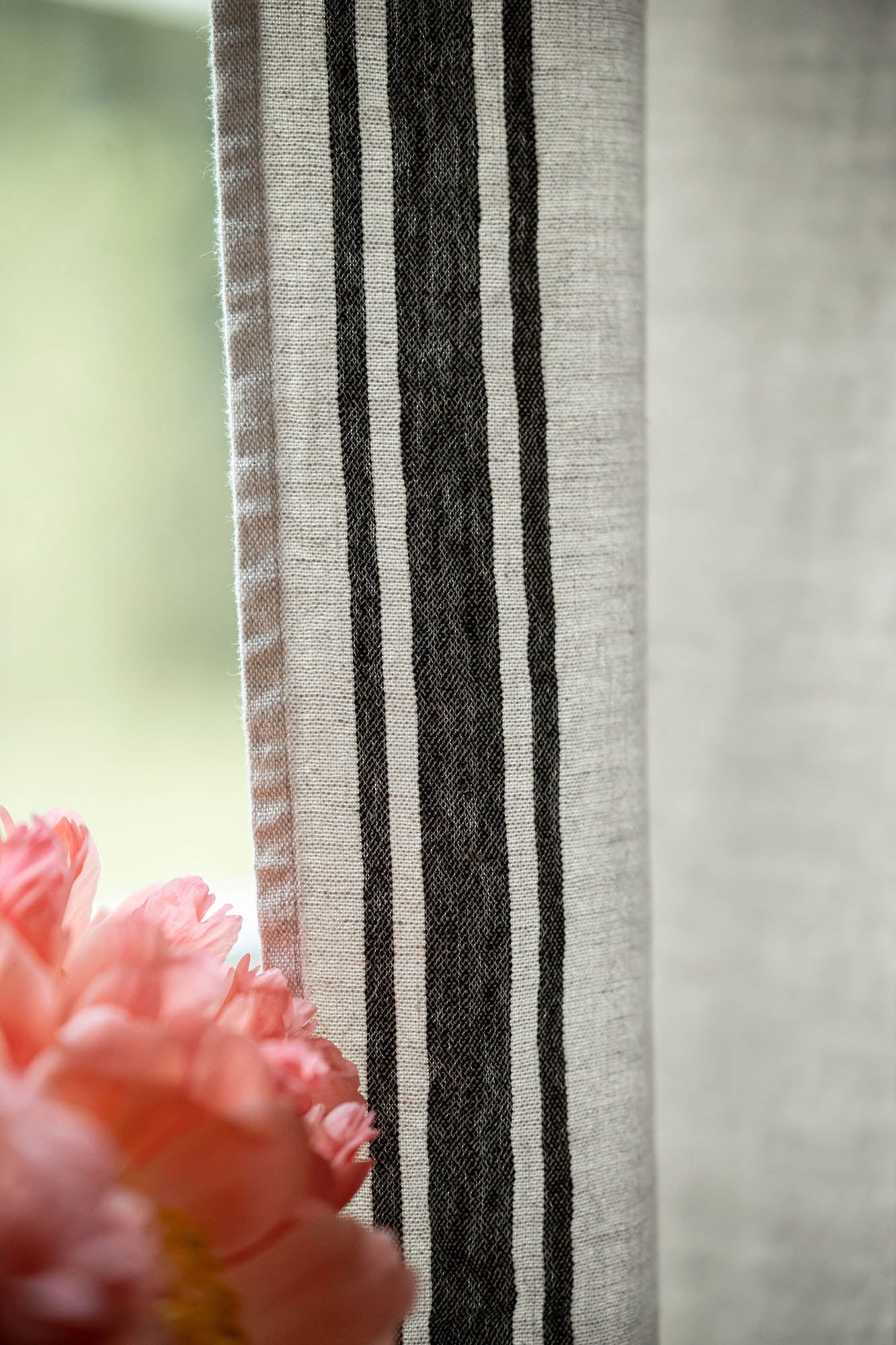 Pencil pleat linen curtain – French style with black stripes