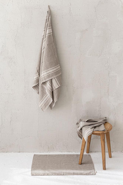 French style linen bath mat with natural stripes