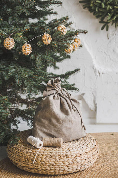 Natural linen Christmas gift bag