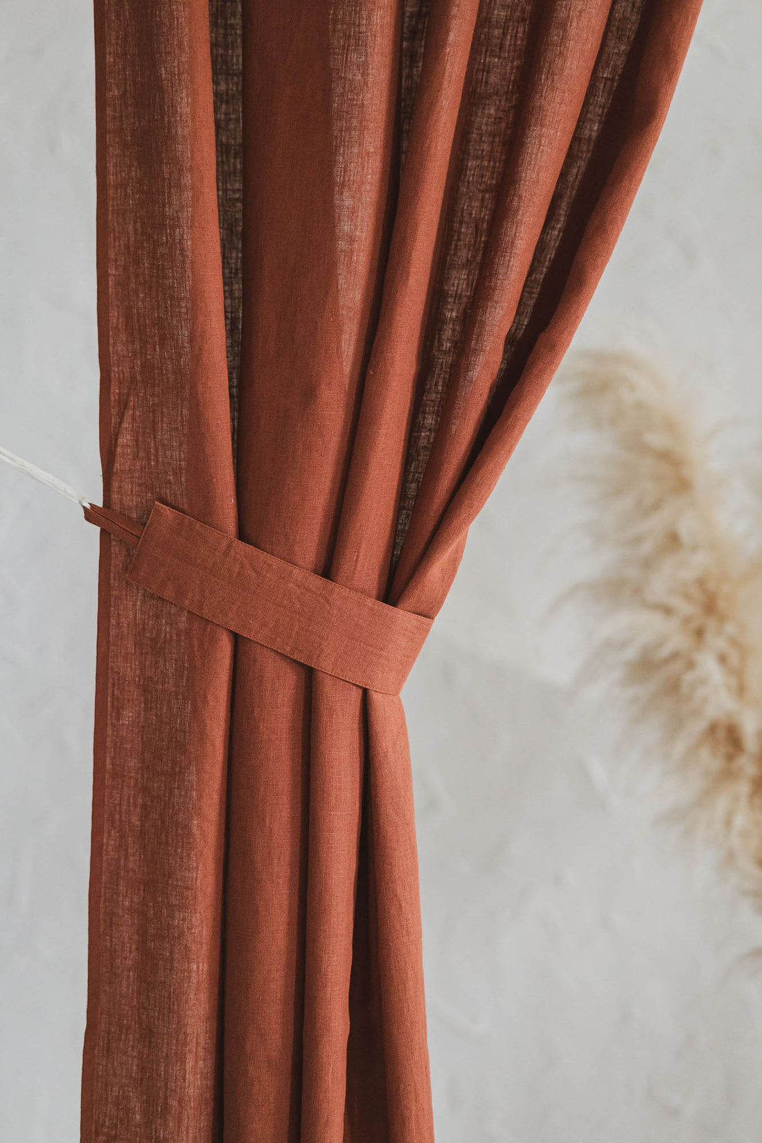 Set of 2 Linen Curtain Tie-Backs for Midweight Curtains