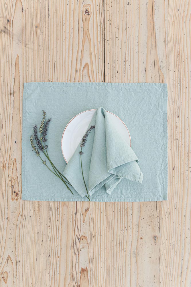 Frosty green linen napkins