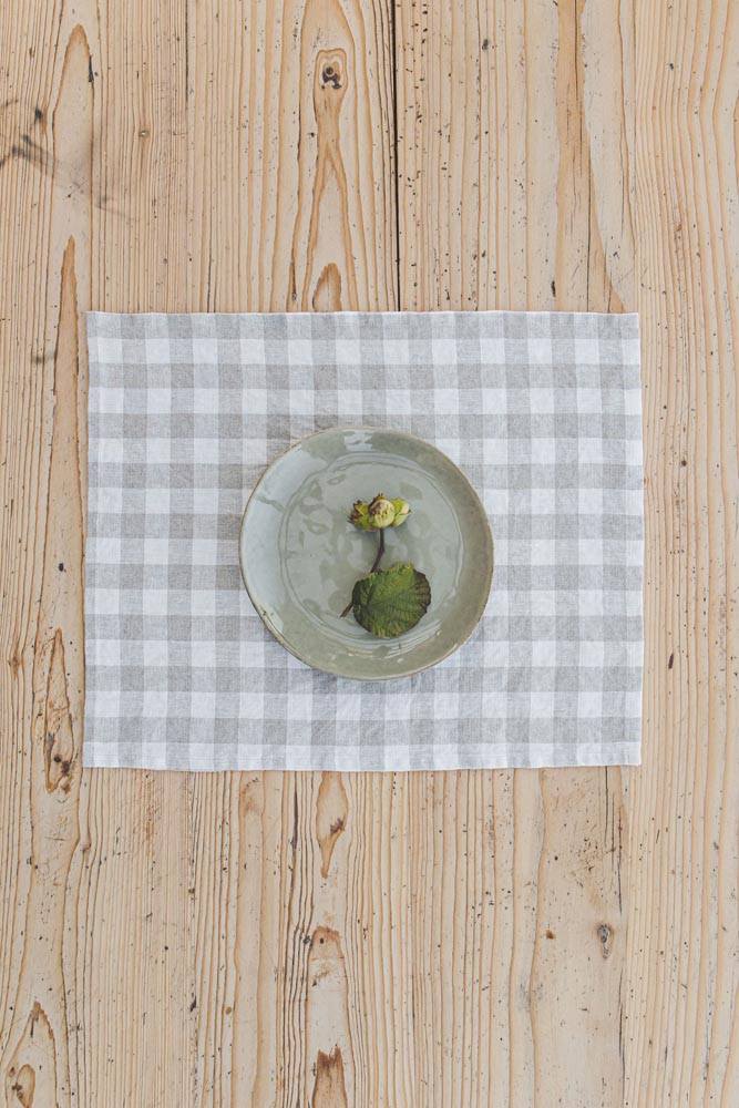 Natural checkered linen placemats