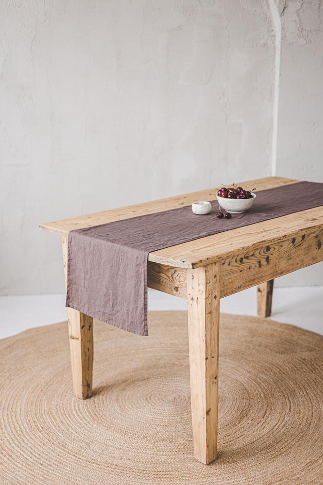 Cocoa linen table runner