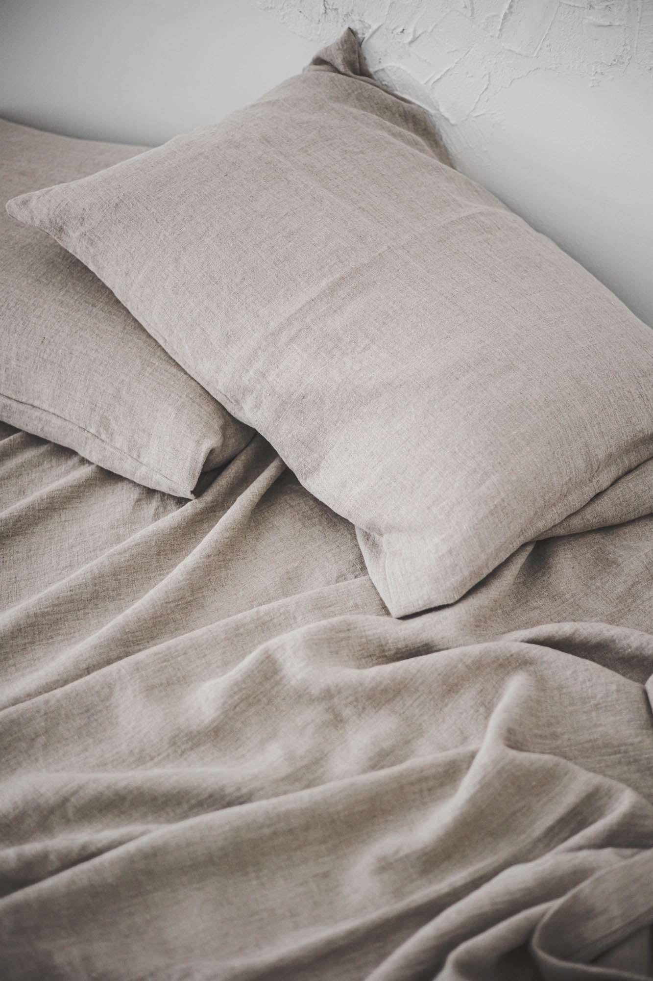 Natural linen bedspread