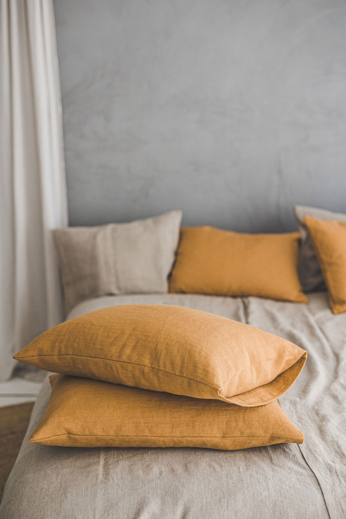 Camel heavyweight linen pillowcase