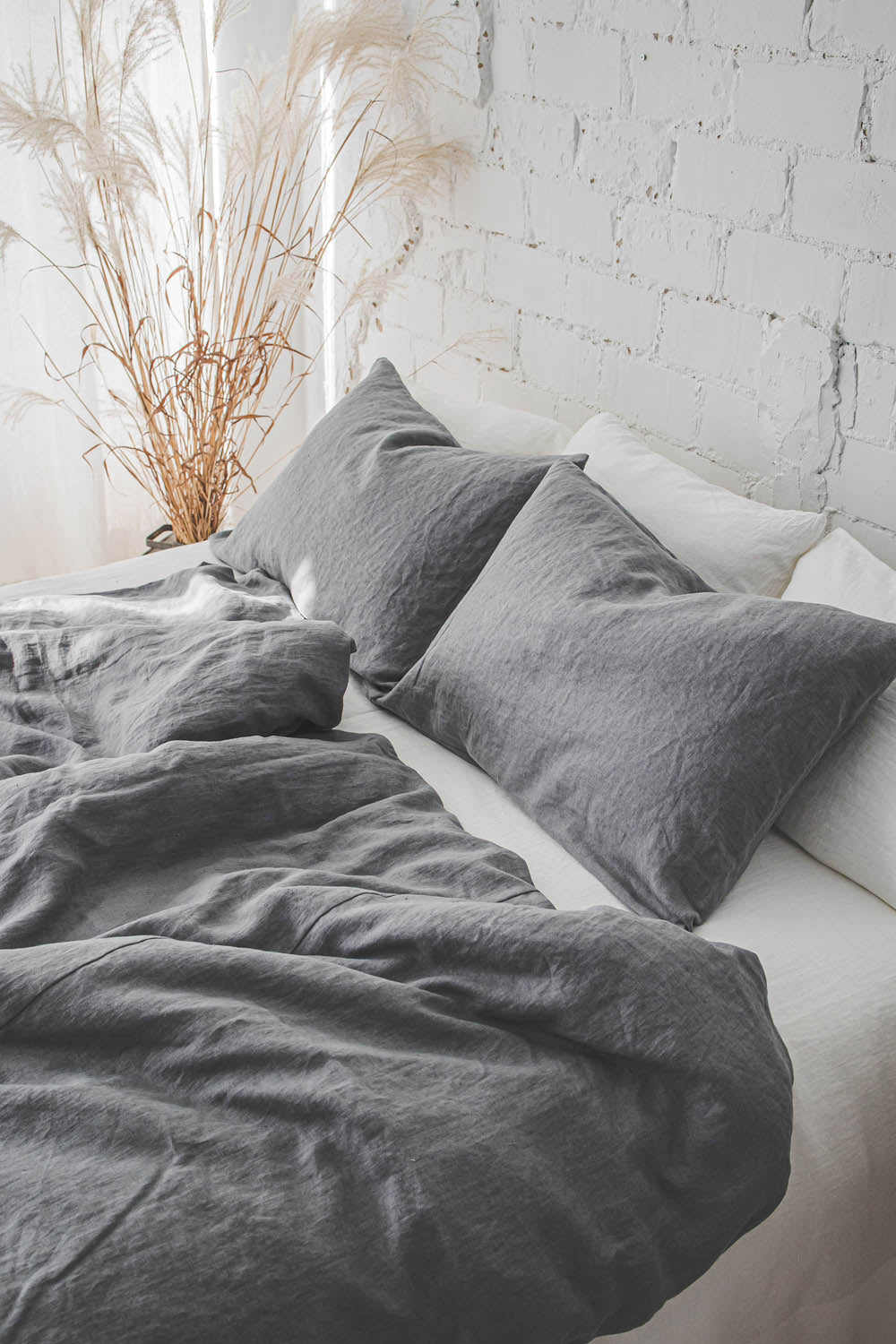 Grey linen duvet cover with buttons
