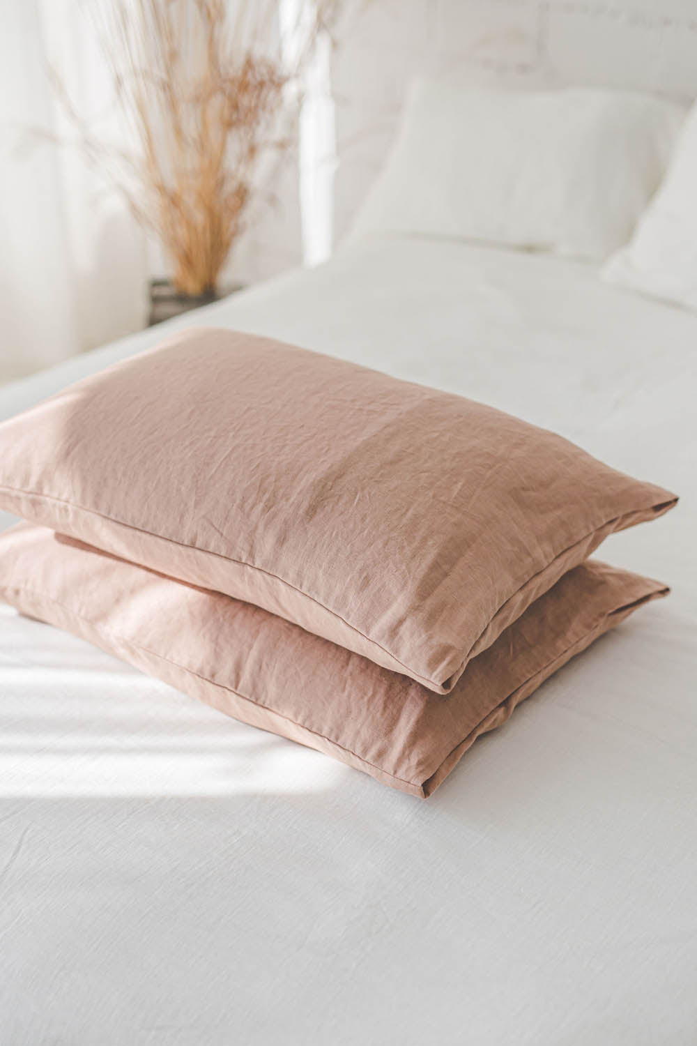 Misty rose linen pillowcase