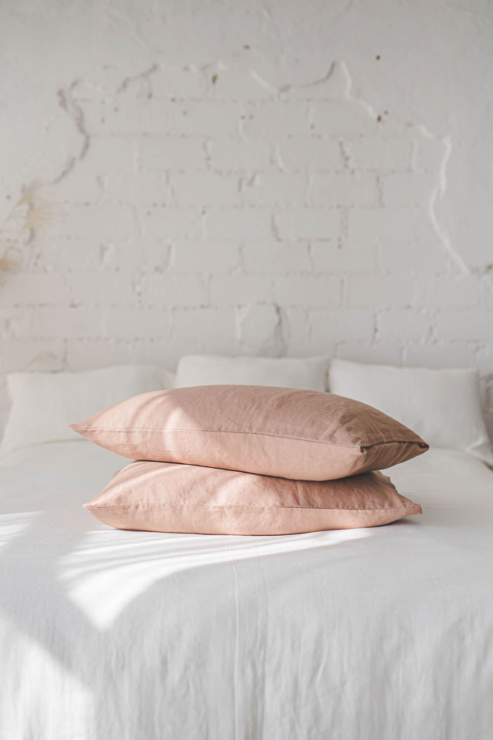 Misty rose linen pillowcase