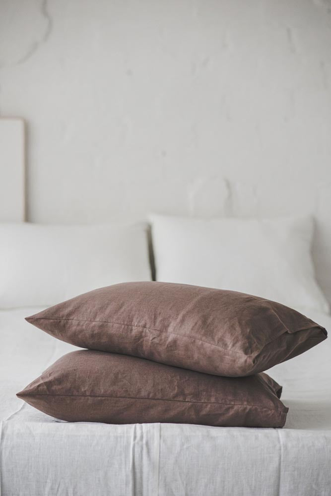 Cocoa linen pillowcase