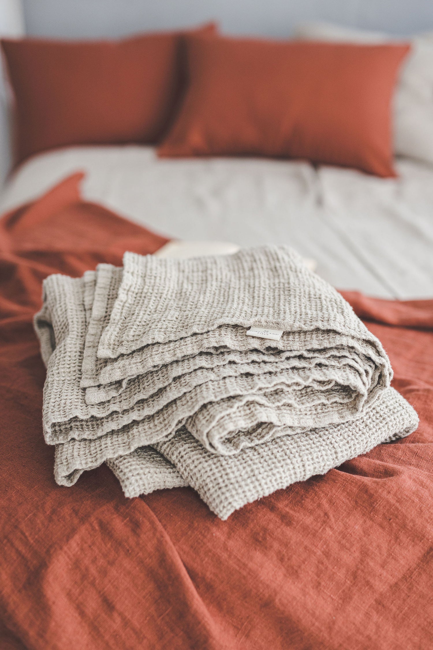 Natural heavyweight waffle linen throw blanket