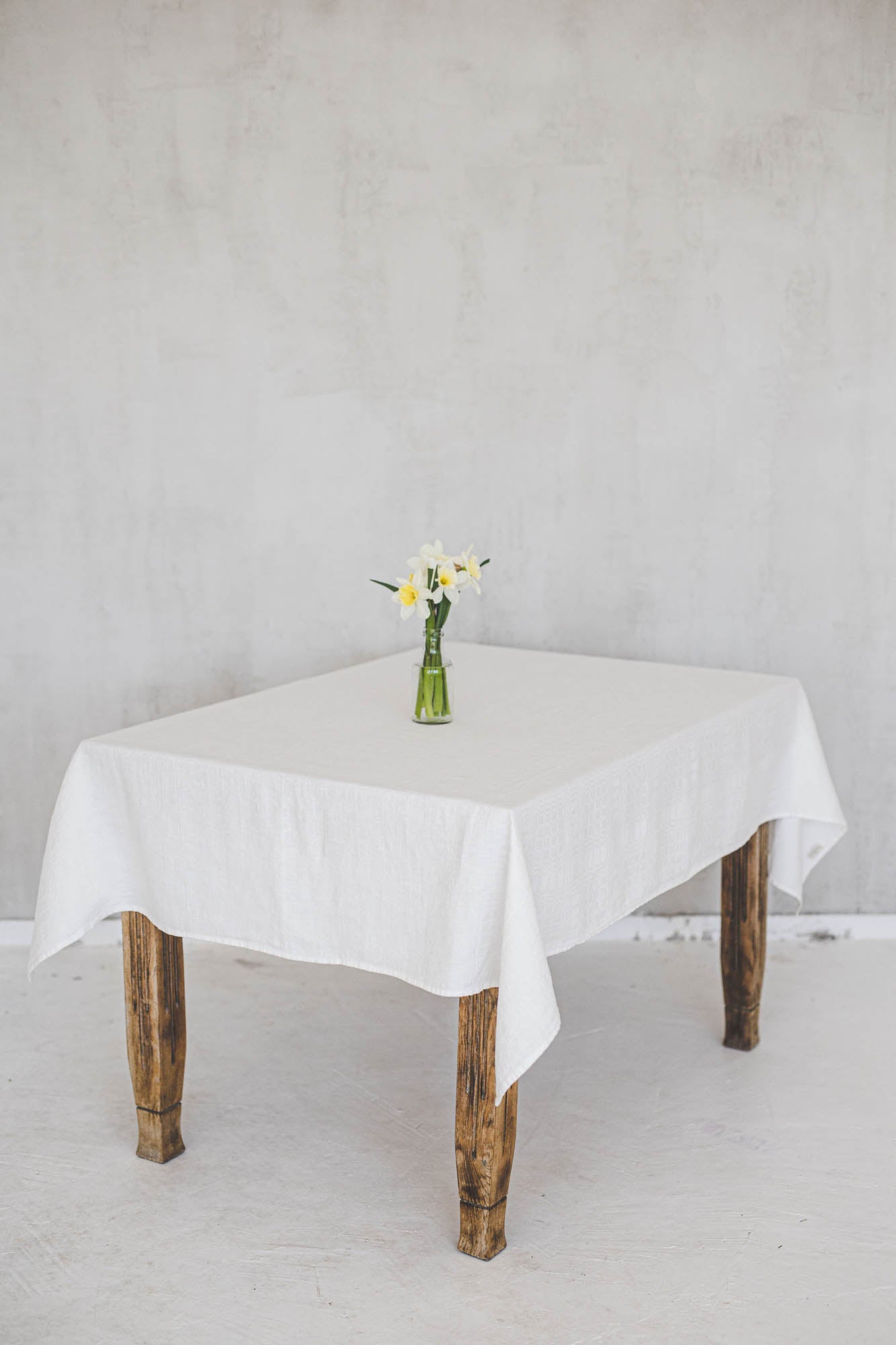 White jacquard linen tablecloth