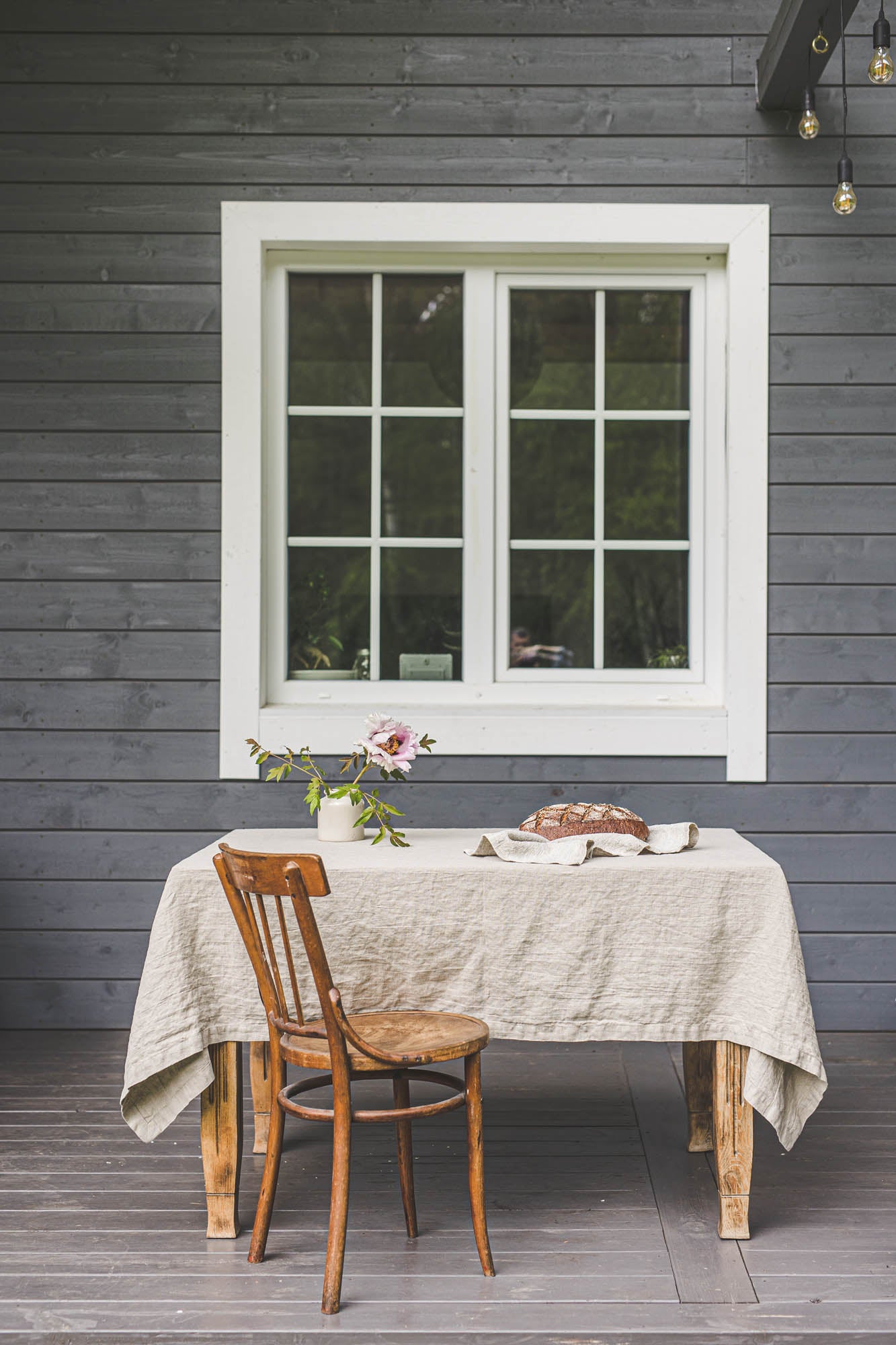 Natural linen tablecloth with mitered corners