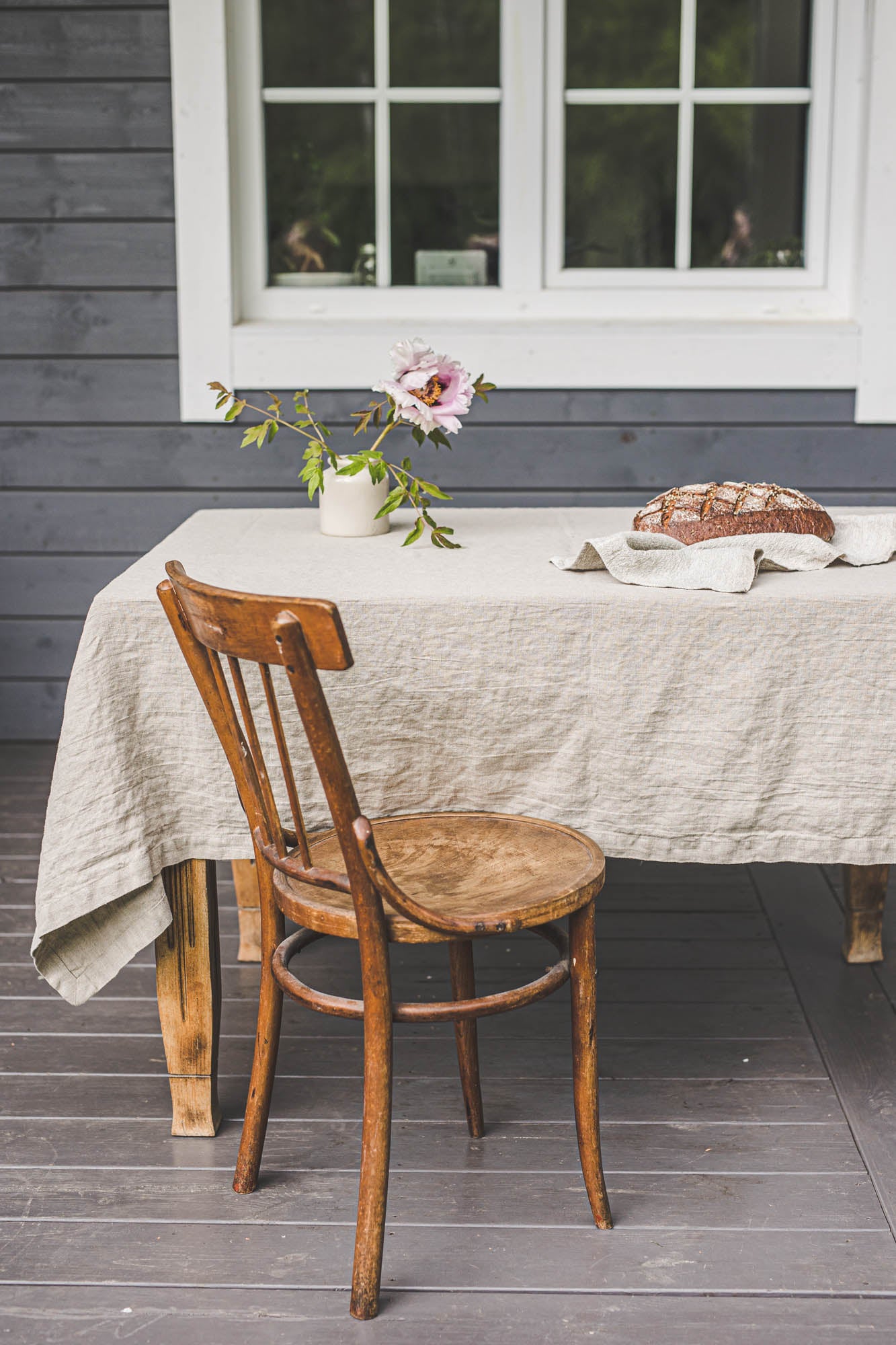Natural linen tablecloth with mitered corners