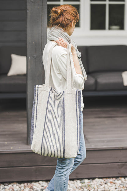 Linen tote bag with blue stripes