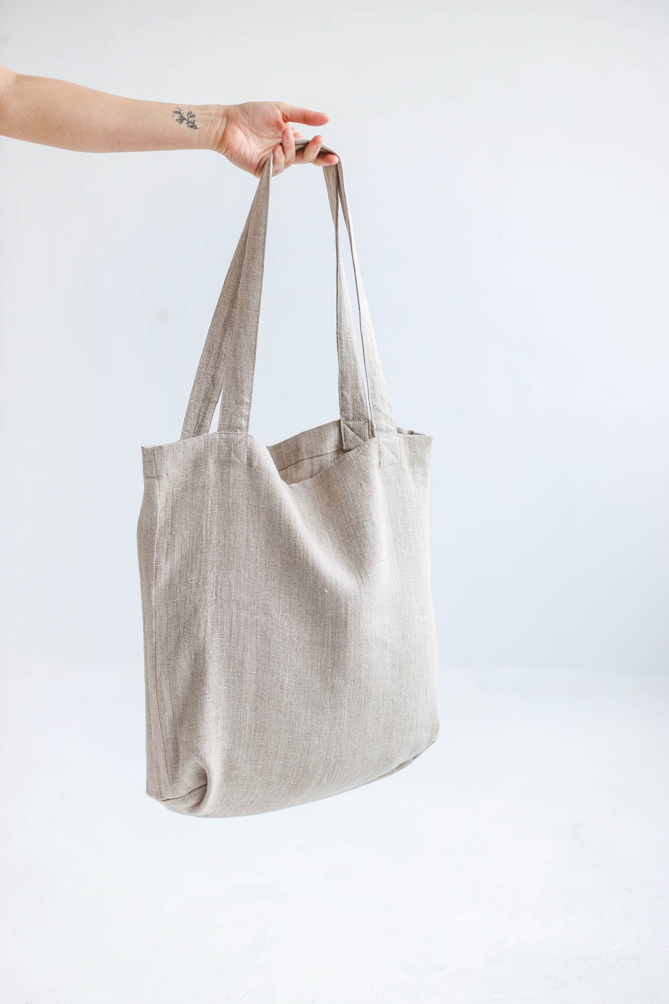 Natural linen tote bag