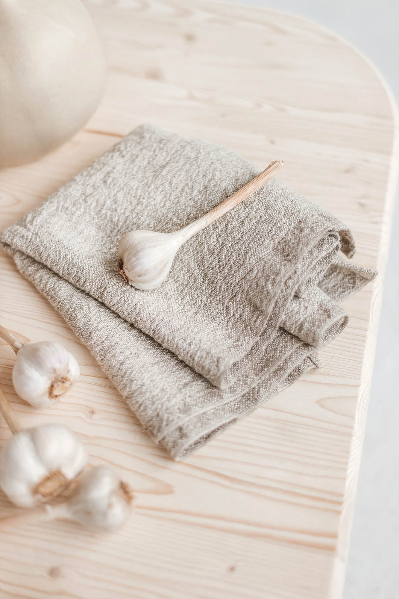 Thick linen towels in natural color - set of 2