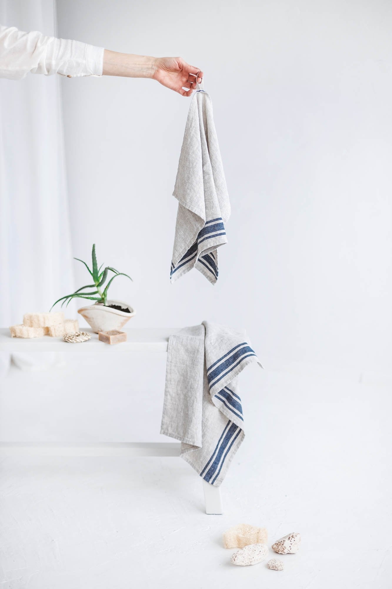 Linen towels with blue stripes - set of 2