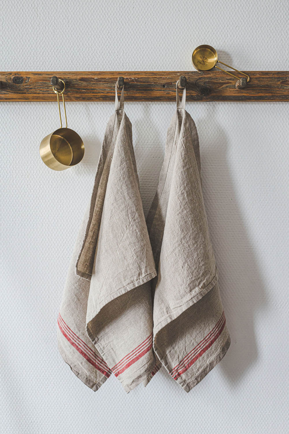 Natural linen tea towels with red stripes - set of 2